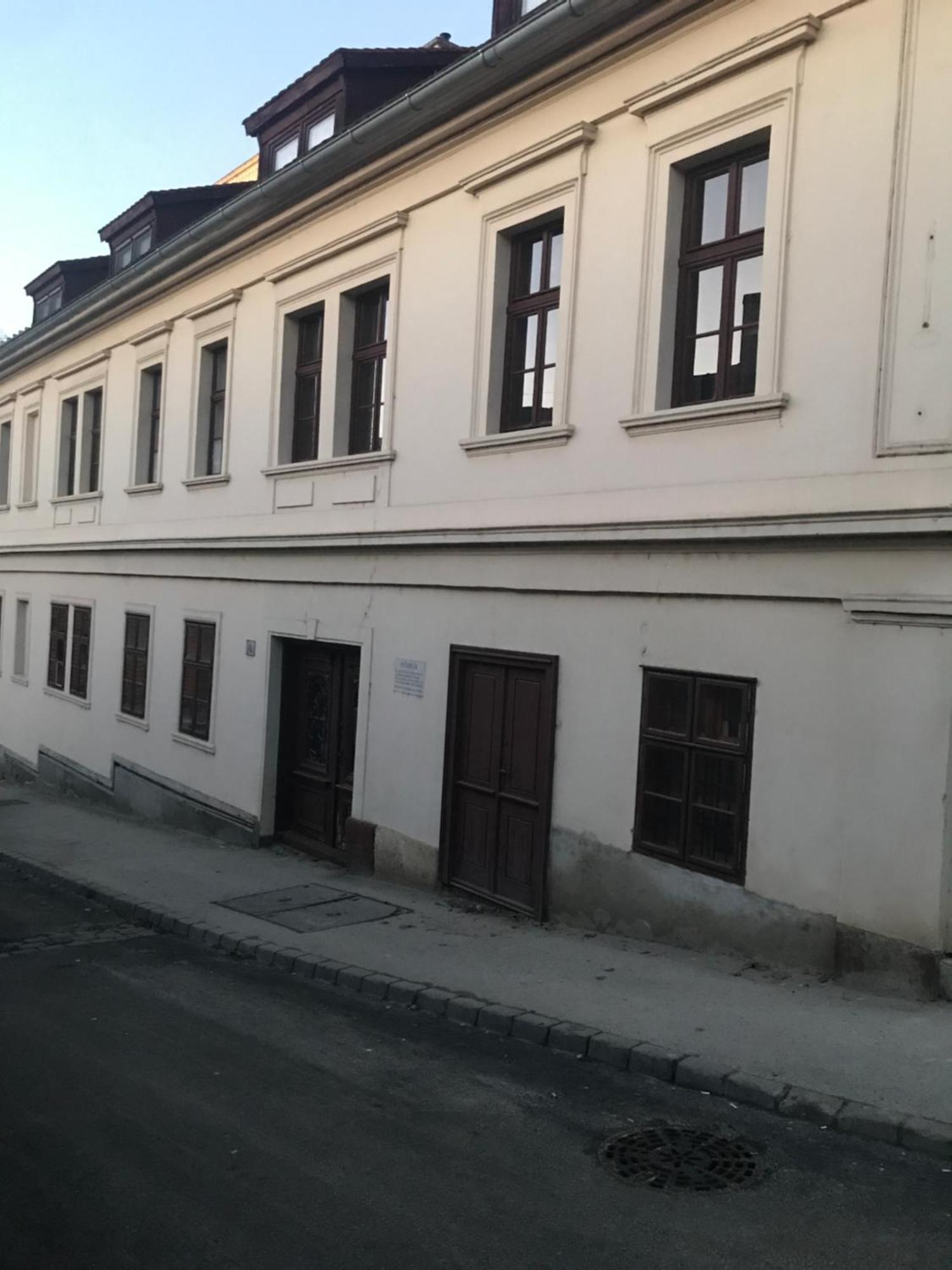 Sziklai Apartman Veszprém Eksteriør bilde